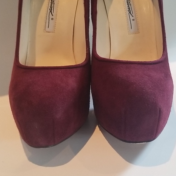 Brian Atwood Chain Heel Pump Wine Suede 36 - Picture 6 of 8
